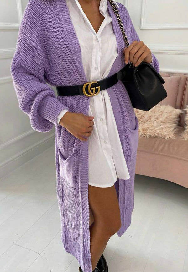 NOIRÉ – Classic Knit Pocket Cardigan Sweater