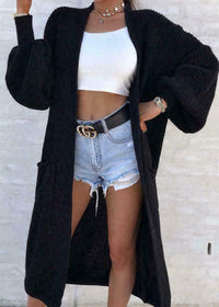 NOIRÉ – Classic Knit Pocket Cardigan Sweater
