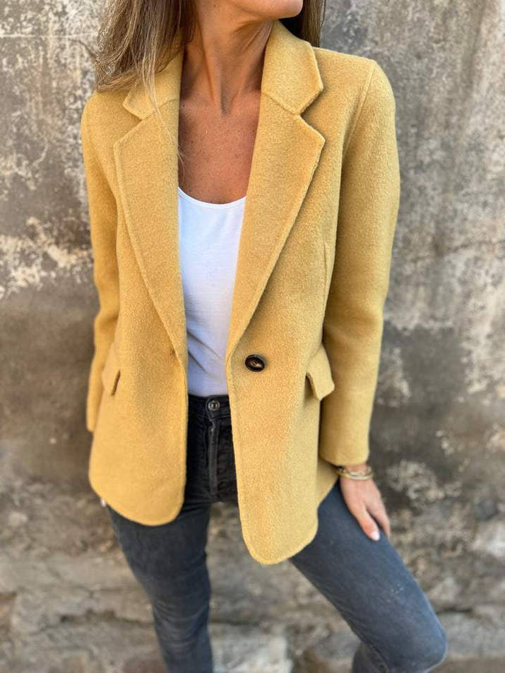 NOIRÉ – Classic Lapel Suit Jacket