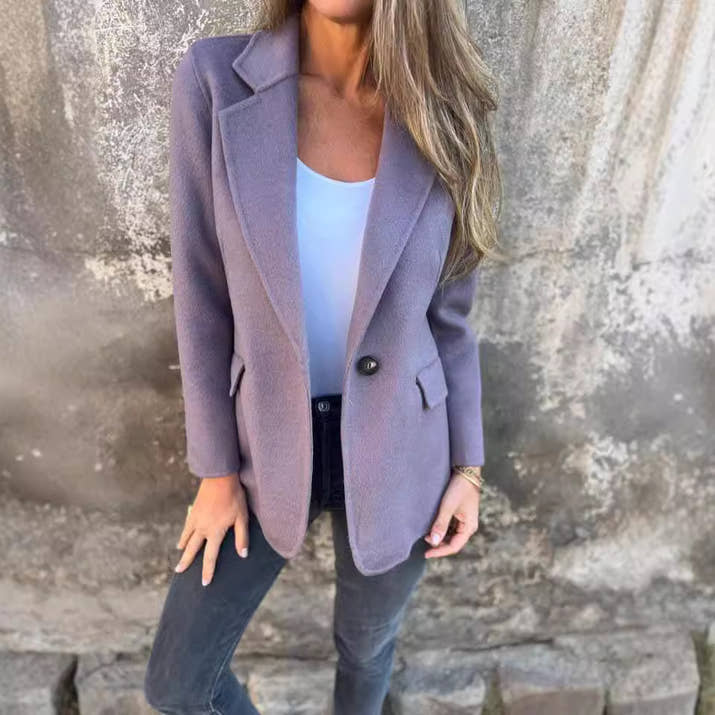 NOIRÉ – Classic Lapel Suit Jacket